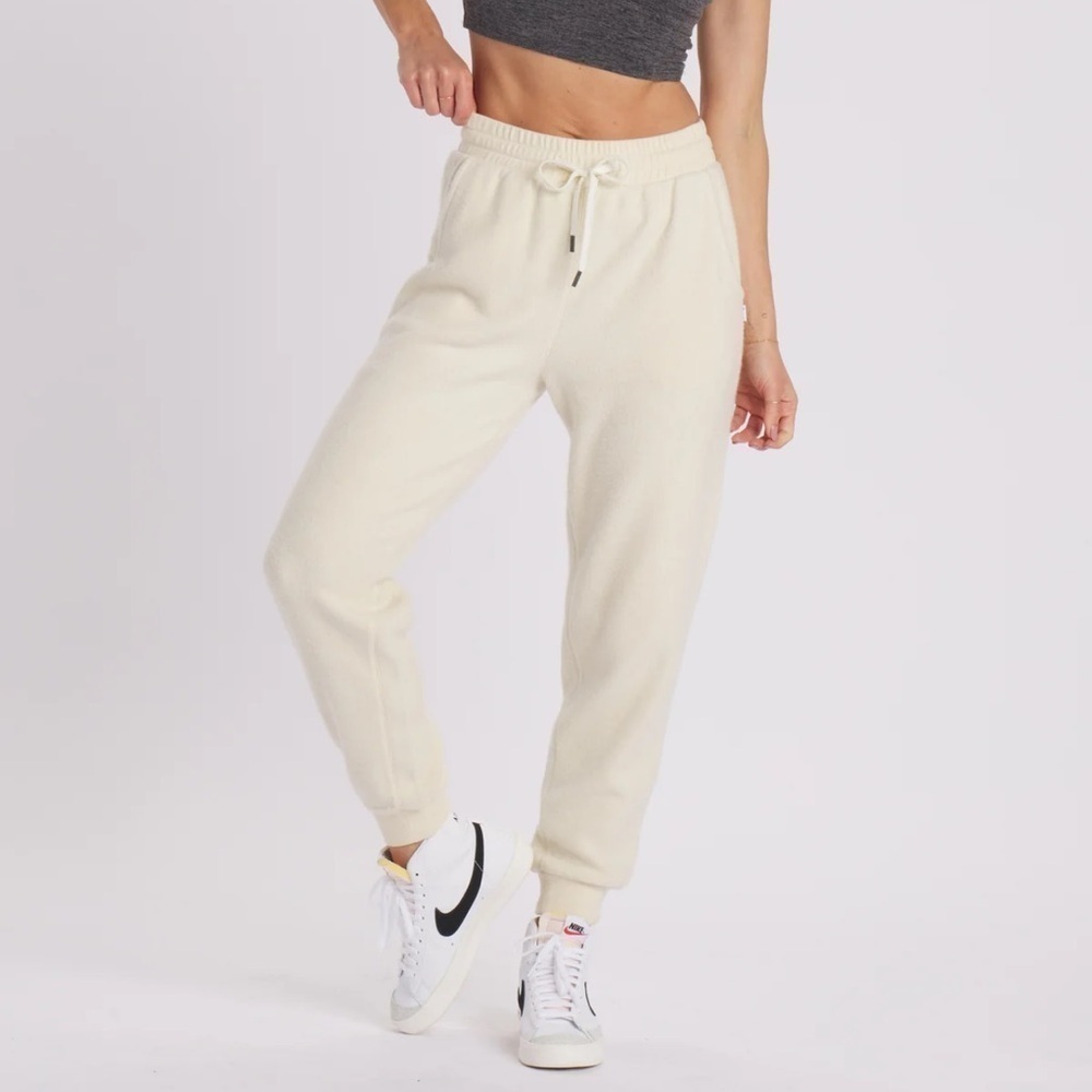Feat. Blanketblend Oatmilk Joggers